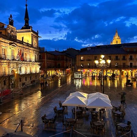 Bohemia Plaza Mayor Ii- León Exteriér fotografie